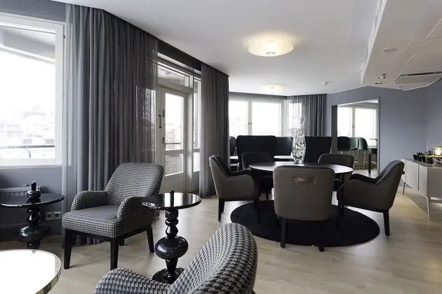 Süit, 1 En Büyük (King) Boy Yatak, Deniz Manzaralı