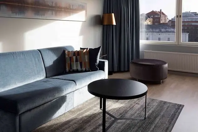 Süit, 1 En Büyük (King) Boy Yatak, Kanal Manzaralı