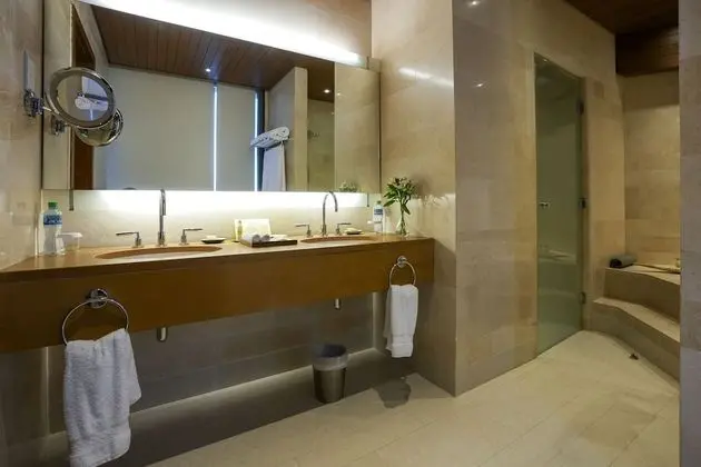 Deluxe Süit, 1 Çift Kişilik Yatak, Köşe