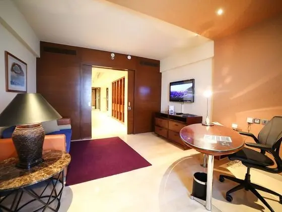 Deluxe Süit, 1 Çift Kişilik Yatak, Köşe