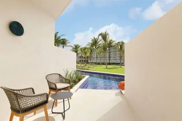 Premium Oda, 2 Büyük (Queen) Boy Yatak, Bahçe Manzaralı (Swim Out | Enclave)