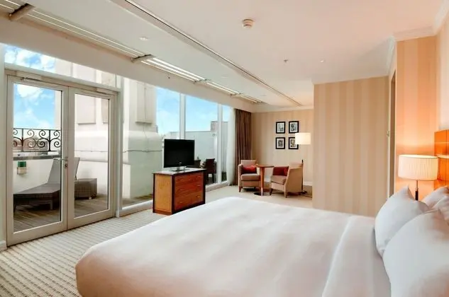 Terrace Suite, 1 King Bed, Terrace