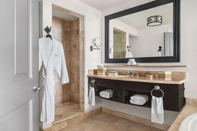 Deluxe Oda, 1 En Büyük (King) Boy Yatak, Balkon, Okyanus Manzaralı