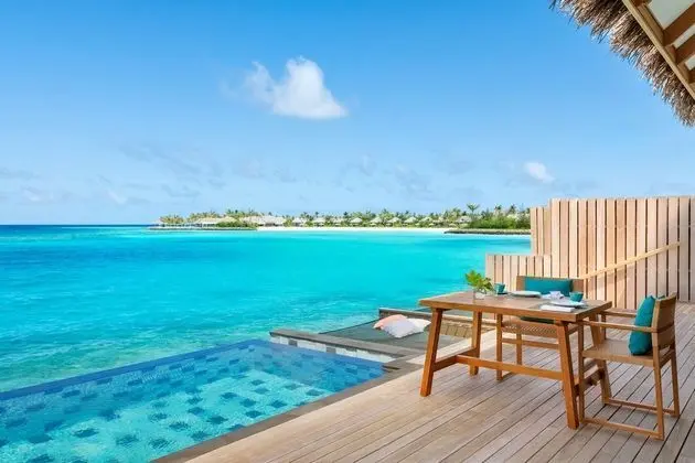 One Bedroom Overwater Suite with Pool