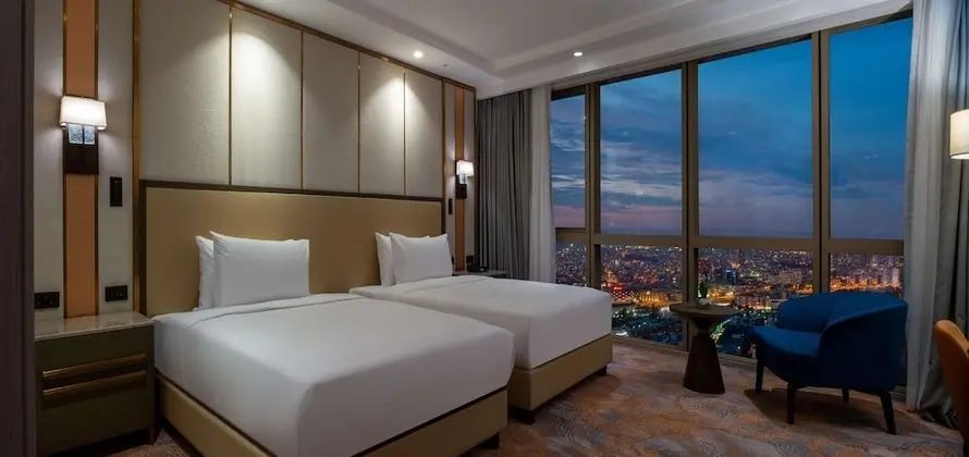 2 Double Bed, Guestroom