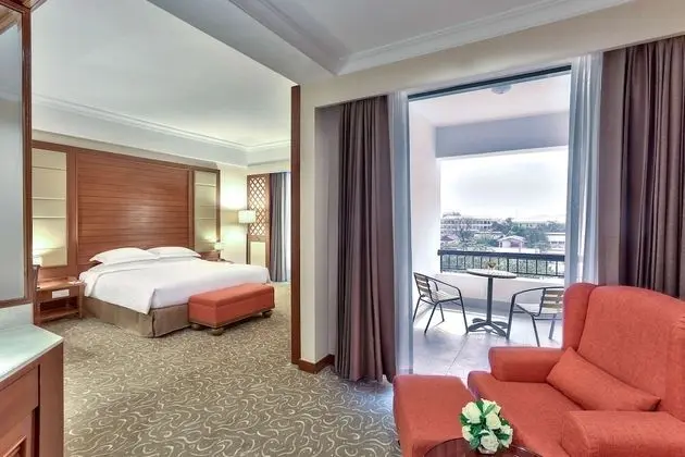 Executive Oda, 1 En Büyük (King) Boy Yatak, Balkon, Tepe Manzaralı