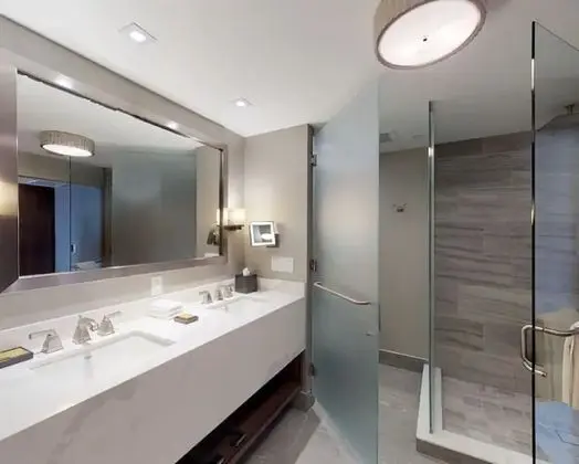 Junior Süit, 1 En Büyük (King) Boy Yatak, Havuz Manzaralı (Verdant Veranda)