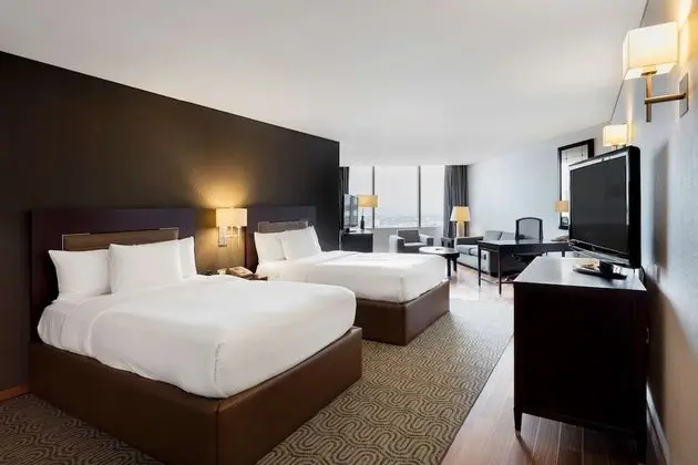 2 double beds