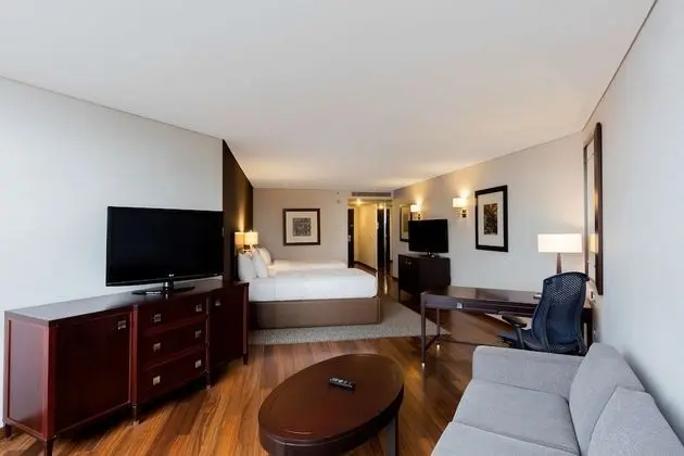 2 double beds