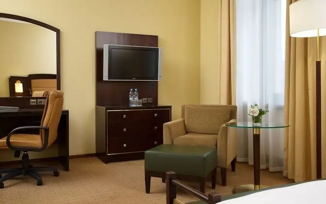 Deluxe Room, 1 Queen Bed