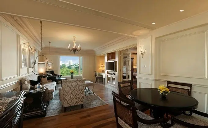 King Majestic Suite
