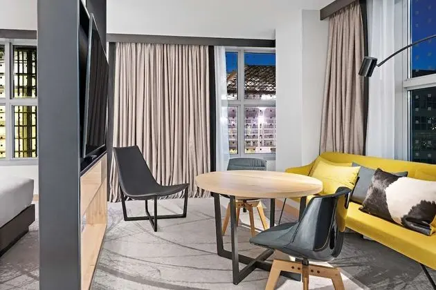 Junior Süit, 1 En Büyük (King) Boy Yatak