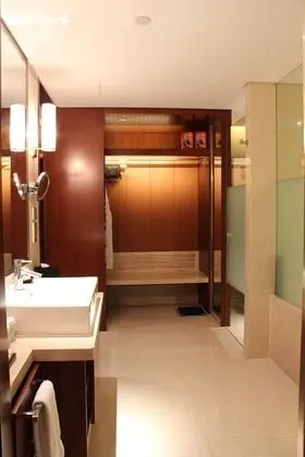 Executive Oda, 1 En Büyük (King) Boy Yatak, Business Dinlenme Salonu Kullanımı