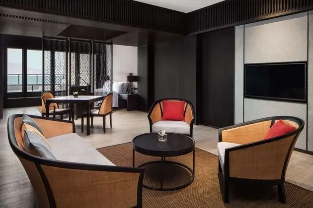 Executive Süit, 1 En Büyük (King) Boy Yatak, Teras, Göl Manzaralı (Lounge Access)