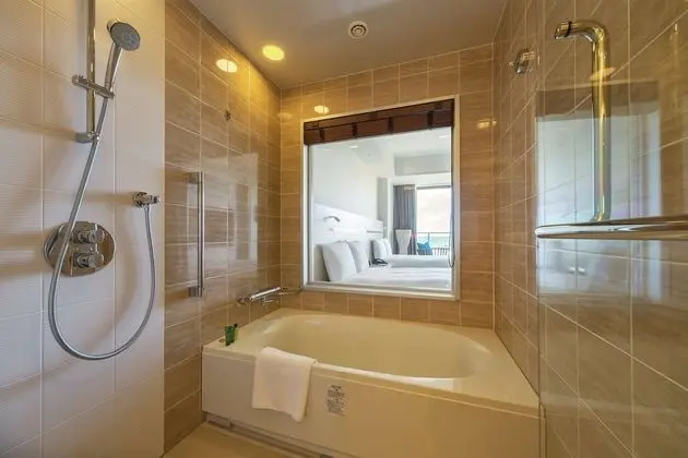 İki Ayrı Yataklı Oda, Balkon