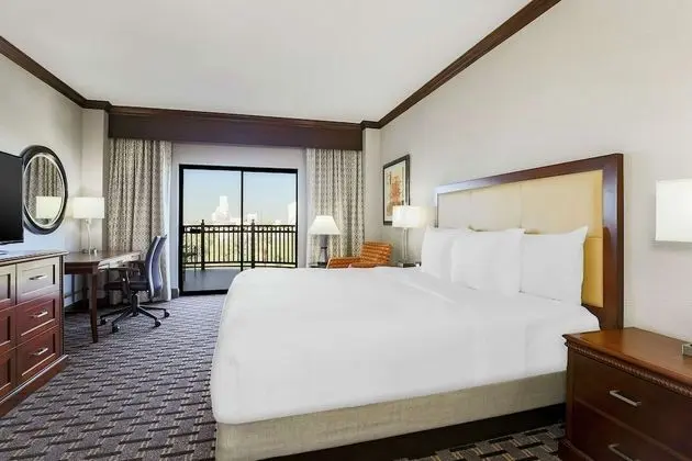 King Room, Balkon
