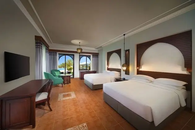 Family Villa, Havuz Manzaralı