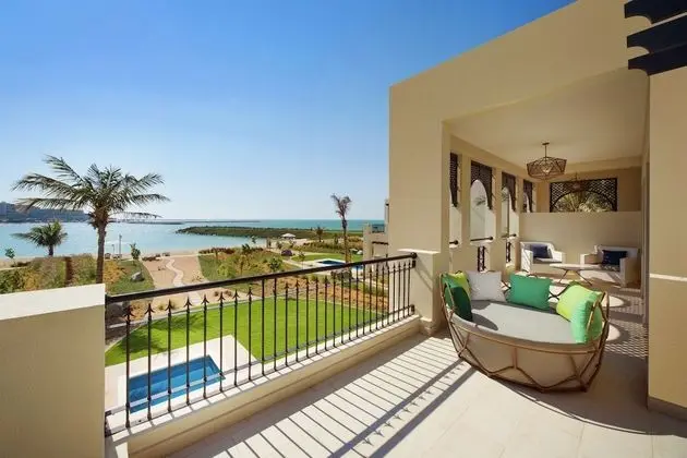 Junior Süit (Sea Front Villa (Upper floor))