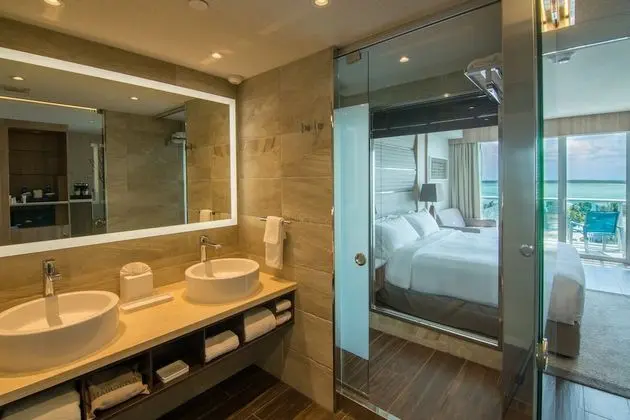 Deluxe Oda, 2 Büyük (Queen) Boy Yatak, Balkon, Lagün Manzaralı
