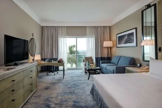 Superior Oda, 1 En Büyük (King) Boy Yatak, Kısmi Deniz Manzaralı