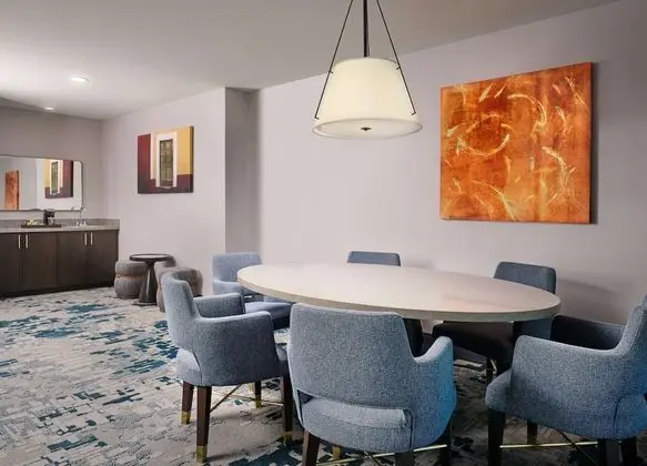 Executive Süit, 1 En Büyük (King) Boy Yatak, Business Dinlenme Salonu Kullanımı