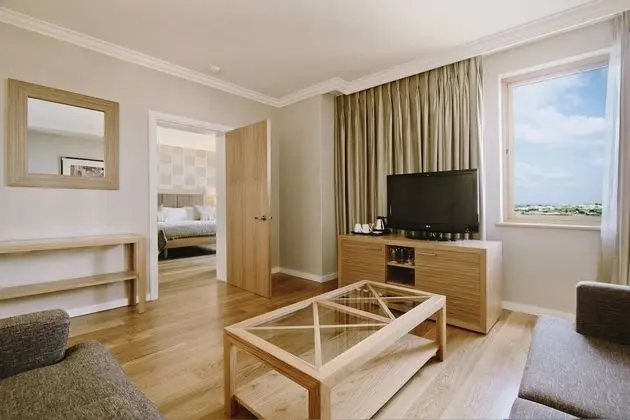 Deluxe Süit, 1 En Büyük (King) Boy Yatak