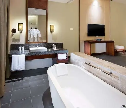 Hilton, Deluxe Oda, 2 Tek Kişilik Yatak
