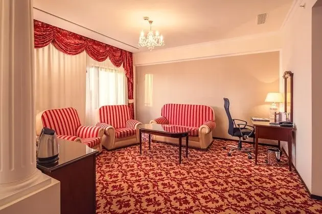 Junior Süit, 2 Tek Kişilik Yatak