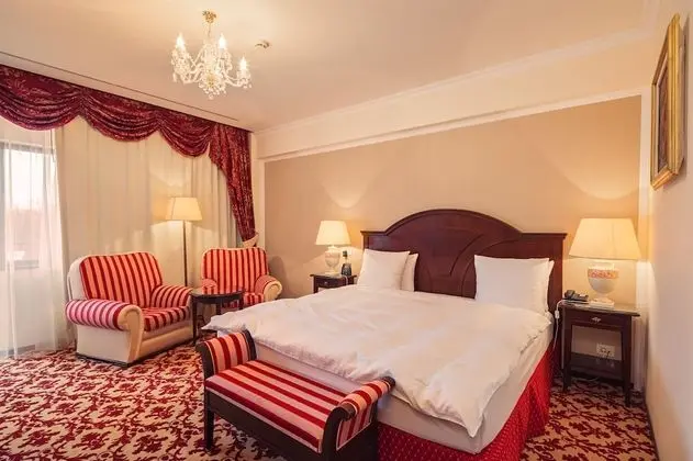 Oda, 1 En Büyük (King) Boy Yatak