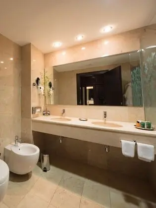 Oda, 1 En Büyük (King) Boy Yatak