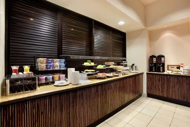 Executive Oda, 2 Çift Kişilik Yatak, Business Dinlenme Salonu Kullanımı