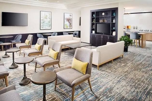 Executive Süit, Business Dinlenme Salonu Kullanımı (2 Double Beds with Sofa bed)