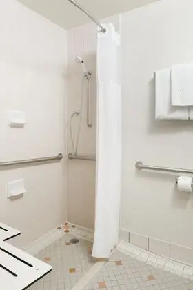 Two Double Bed Suite - Roll In Shower