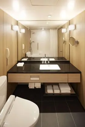 İki Ayrı Yataklı Oda (Twin Hilton Room, Ocean)