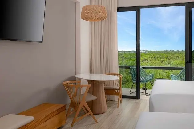 Room, 1 King Bed, Nature View