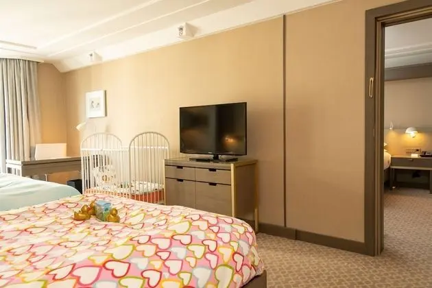 Family Connecting Room