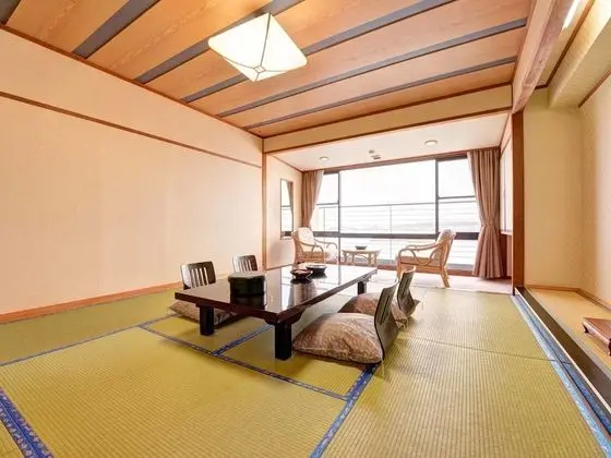 Traditional Oda, Ortak Banyo (Japanese Style, Family)