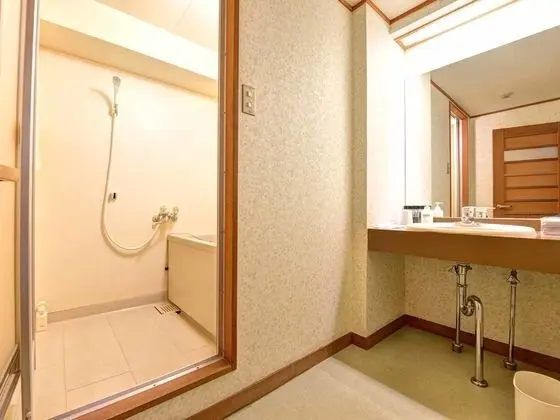 Traditional Oda, Ortak Banyo (Japanese Style, Family)