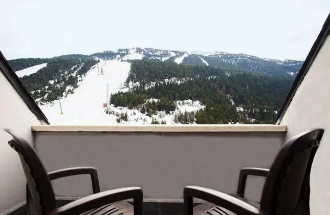 Superior Dört Kişilik Oda, Dağ Manzaralı