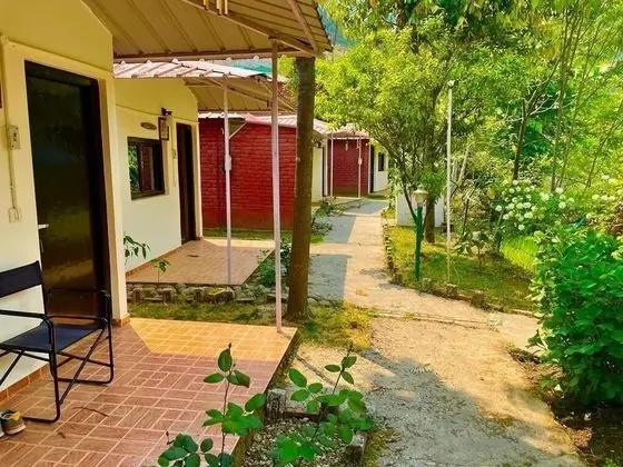 Basic Kır Evi