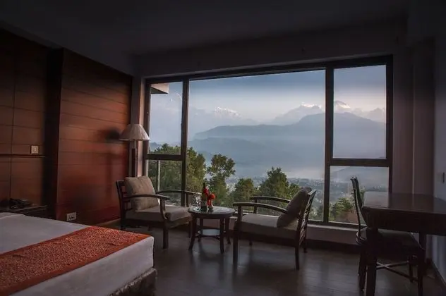 Deluxe Tek Büyük veya İki Ayrı Yataklı Oda, Balkon, Dağ Manzaralı