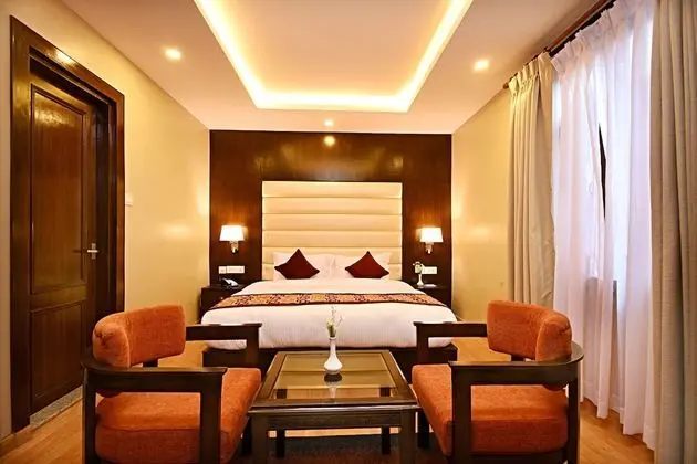 Deluxe Tek Büyük veya İki Ayrı Yataklı Oda