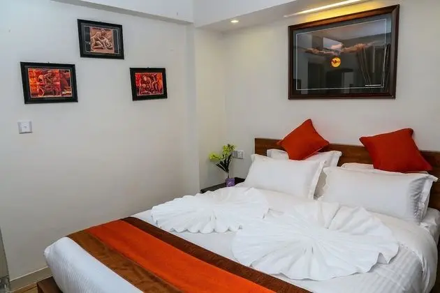 Deluxe Tek Büyük Yataklı Oda, 1 Çift Kişilik Yatak, Tepe Manzaralı