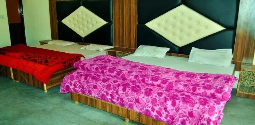 Standard Dört Kişilik Oda