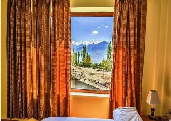 Deluxe Tek Büyük Yataklı Oda, Sigara İçilmez