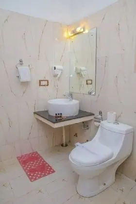 Deluxe Tek Büyük Yataklı Oda, 1 Çift Kişilik Yatak, Sigara İçilebilir