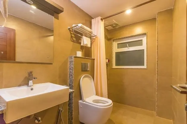 Deluxe Üç Kişilik Oda
