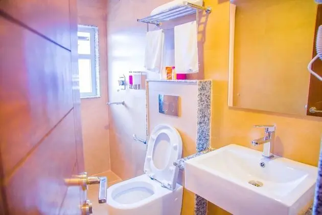 Deluxe Üç Kişilik Oda