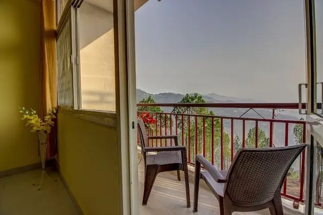 Executive Oda, Balkon, Vadi Manzaralı