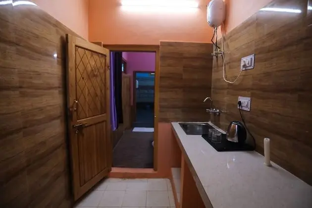 Family Tek Büyük Yataklı Oda